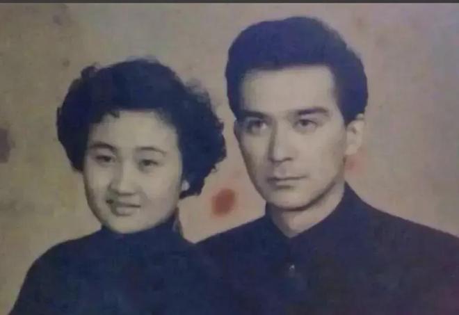 1963年，一名工程师因为长得太帅、整天被女青年围追堵截。为了不被骚扰，