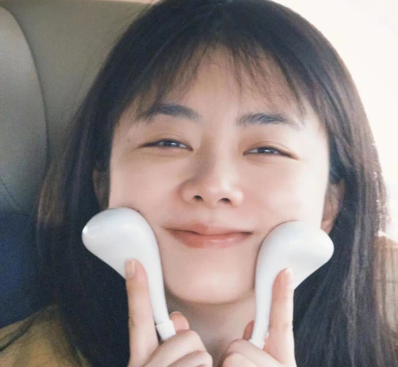 谭松韵坦言在爱情中是比较怂的问过疗愈师，说是可能在爱情中不太自信