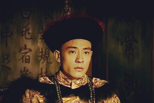 同治驾崩后，光绪是唯一可选储君，其他人都不行。按清朝立嗣规矩，像同治这样婚后无子而死的，需要在兄弟里