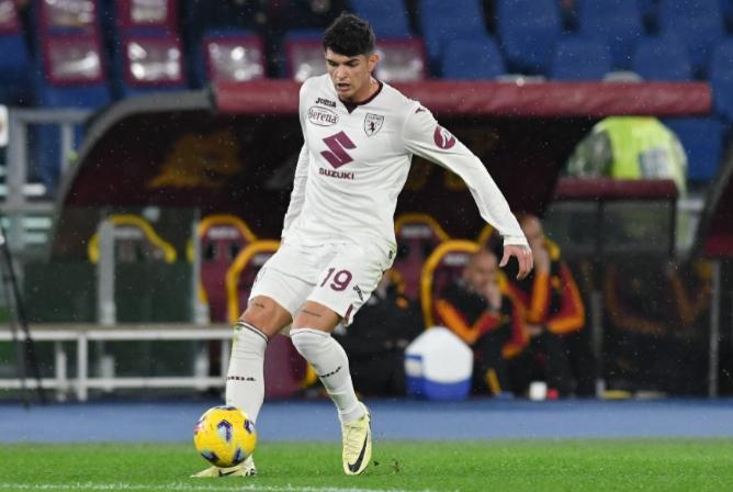 米兰丢球，哪几家进的最多？本赛季米兰在意甲已经丢了23球，在丢球数最少方面，米