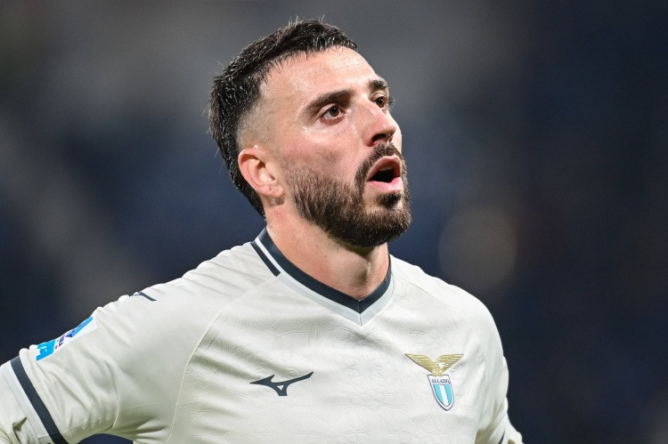 晚邮报: 米兰双雄有意拉齐奥后卫马里奥·吉拉, 萨里不想卖