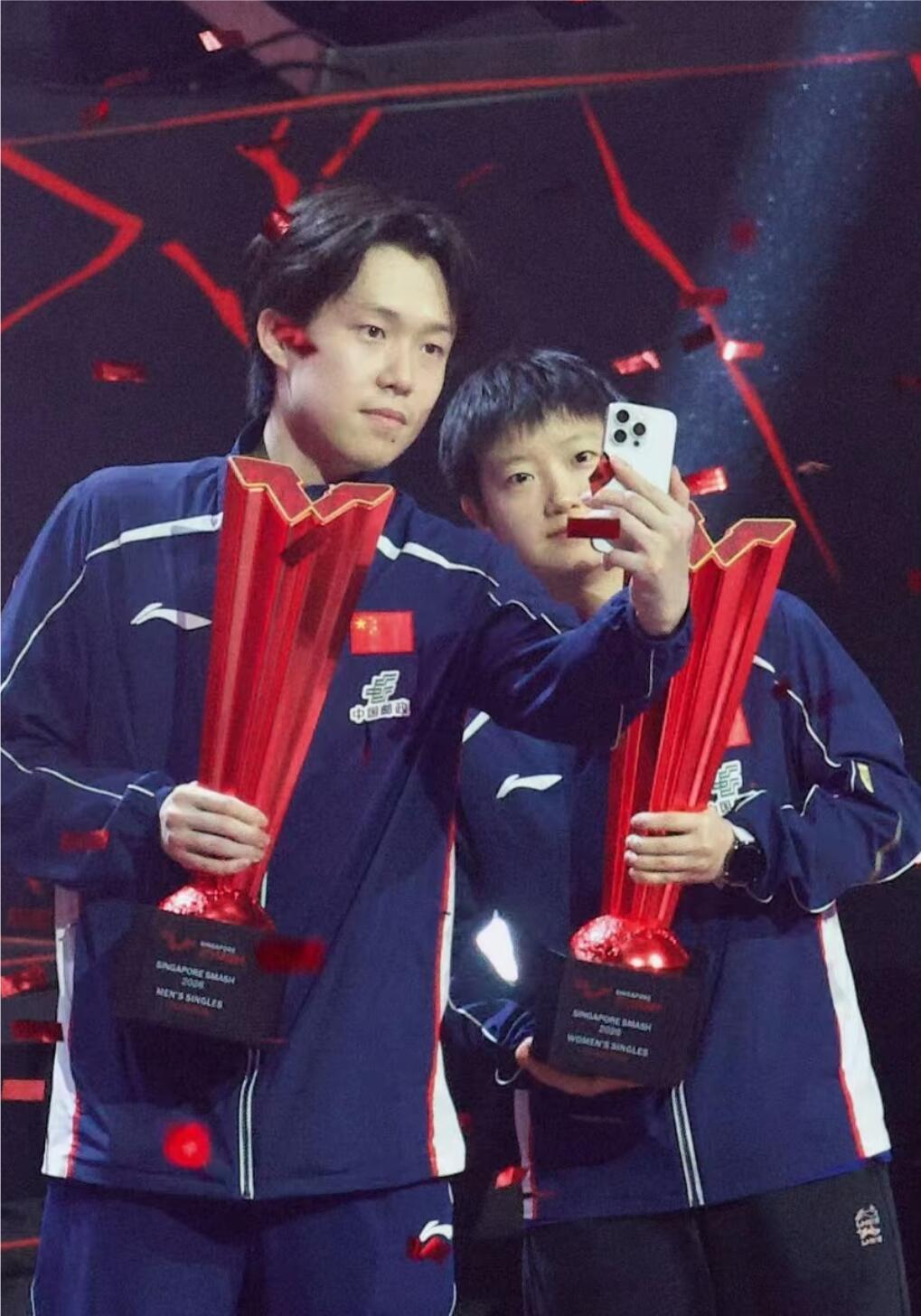 属于2026年美好的开场，两人双双拿下冠军，男女线有他们真的很足够！莎莎和楚钦