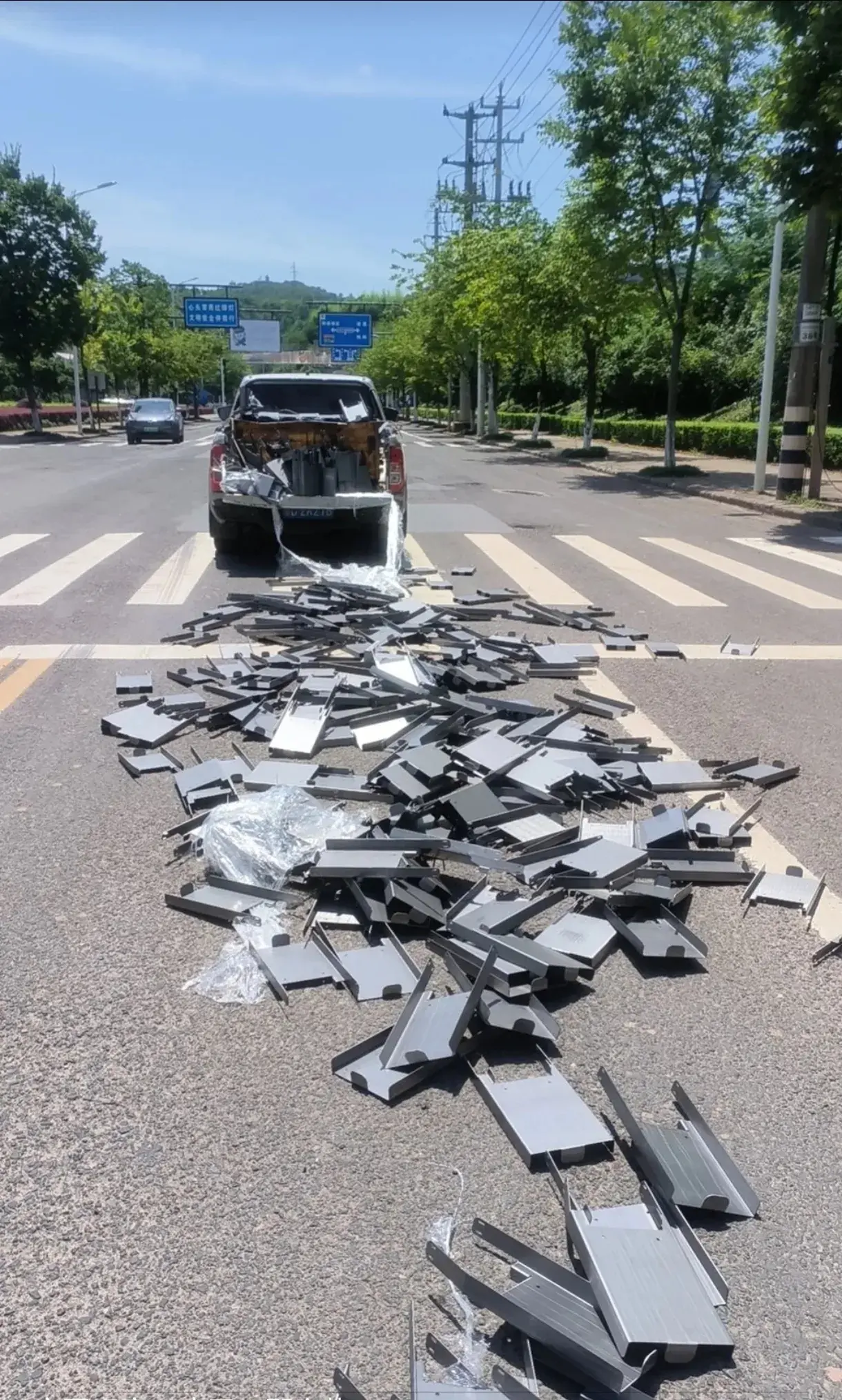 完蛋了，这么热的天该怎么办？