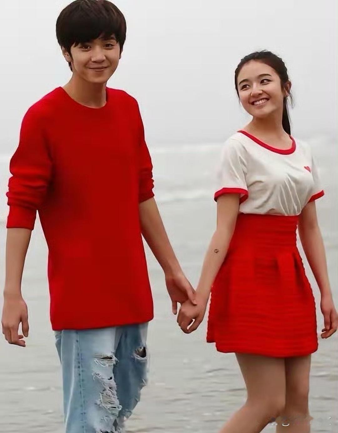 这组照⁠片，大概就是李兰迪和陈﻿哲远这‎辈子最想⁠﻿删﻿掉的黑‏﻿历史了⁠﻿。