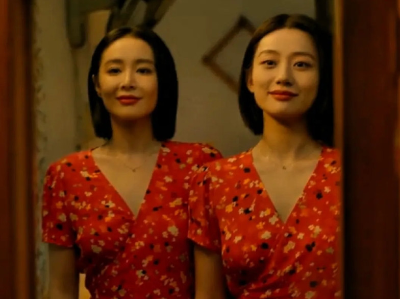 《重影》我可以共情秦虹和张妍的精神，但却不能共情她们的做法。说实话，秦虹和张