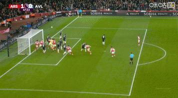 建议以后阿森纳比赛的时候，直接把小禁区线涂掉吧！英超第19轮阿森纳主场对阵阿斯