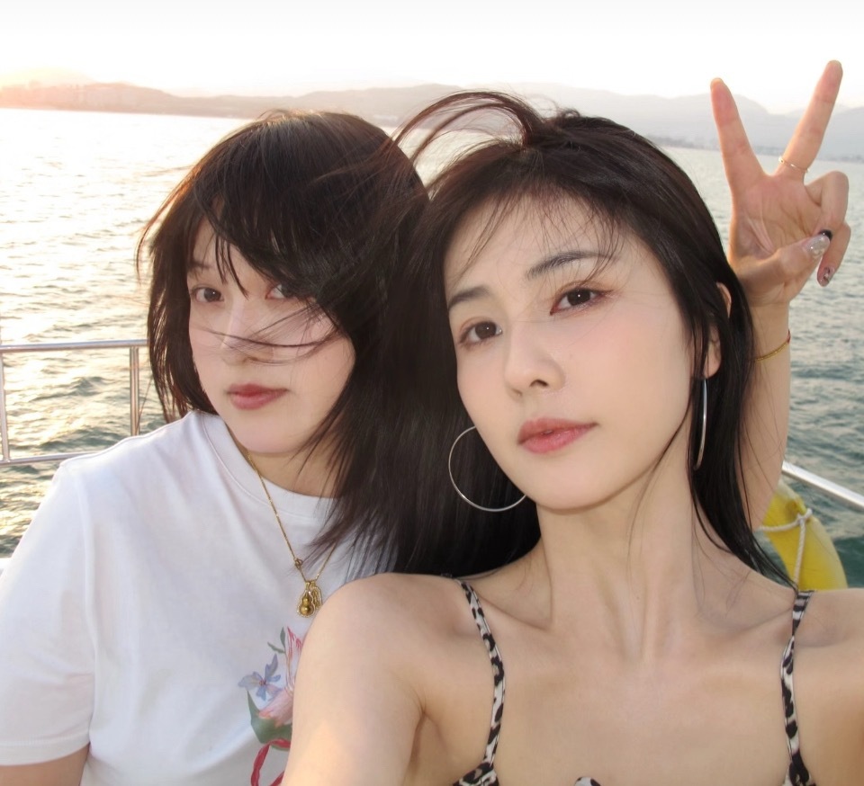 我要和我最好的朋友一起去海边玩🏖️👯‍♀️🌊❗️❗️白鹿​​​