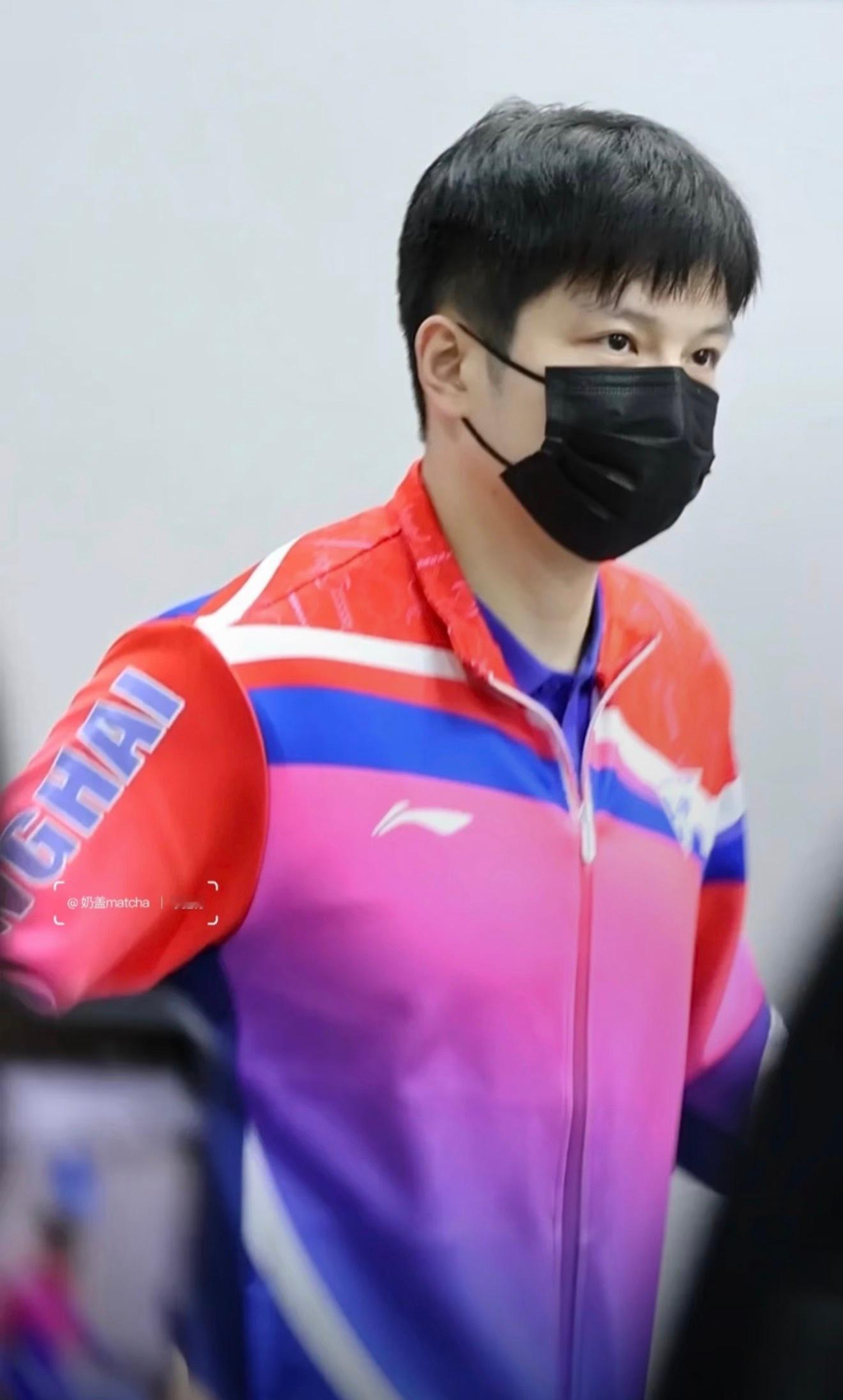 孩子怎么瘦这么多，真·薄薄一片了🥺樊振东怎么瘦这么多​​​