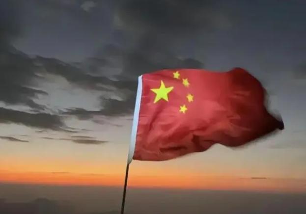 为什么发达国家对中国都不友好？先算一笔账。全球人均GDP超过3万美元