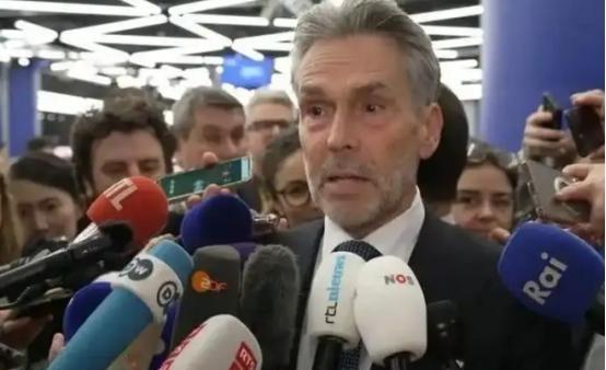 这一回中国可真要杀鸡给猴看了。中国这次可能真要动手了，对象是荷兰。为啥是它？