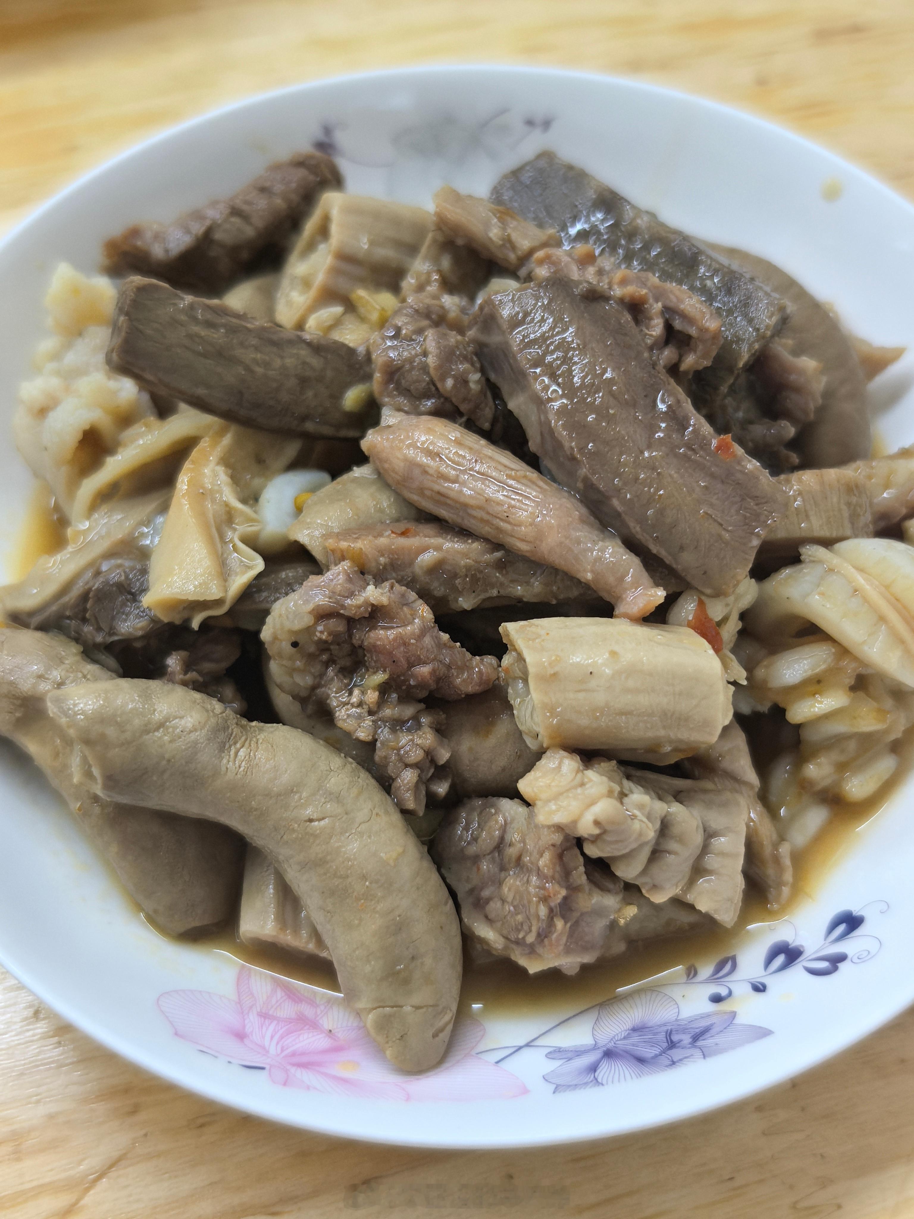 同城种草深圳的美味真的藏于城中村里面。灵芝新村的|肥姨餐厅(灵芝园新村店)^选
