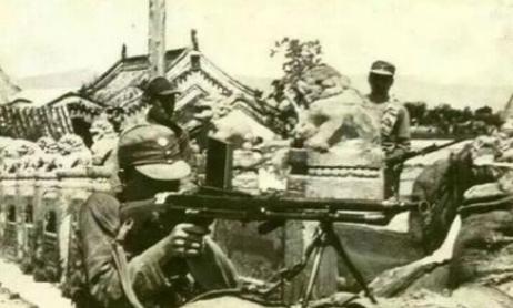 中日之间谁会开“第一枪”？第一枪就是导火索。打是免不了了，现在就是需要一个导火索