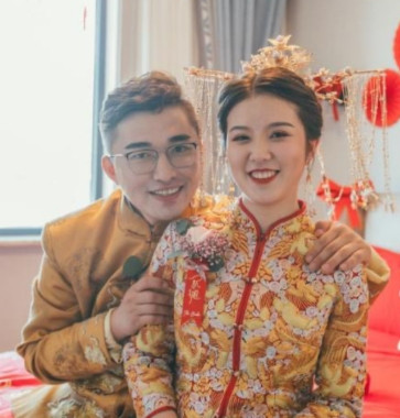 我物理老师的儿子得了红斑狼疮，这事儿他一直瞒着女方呢。彩礼都按照之前谈好的给了，