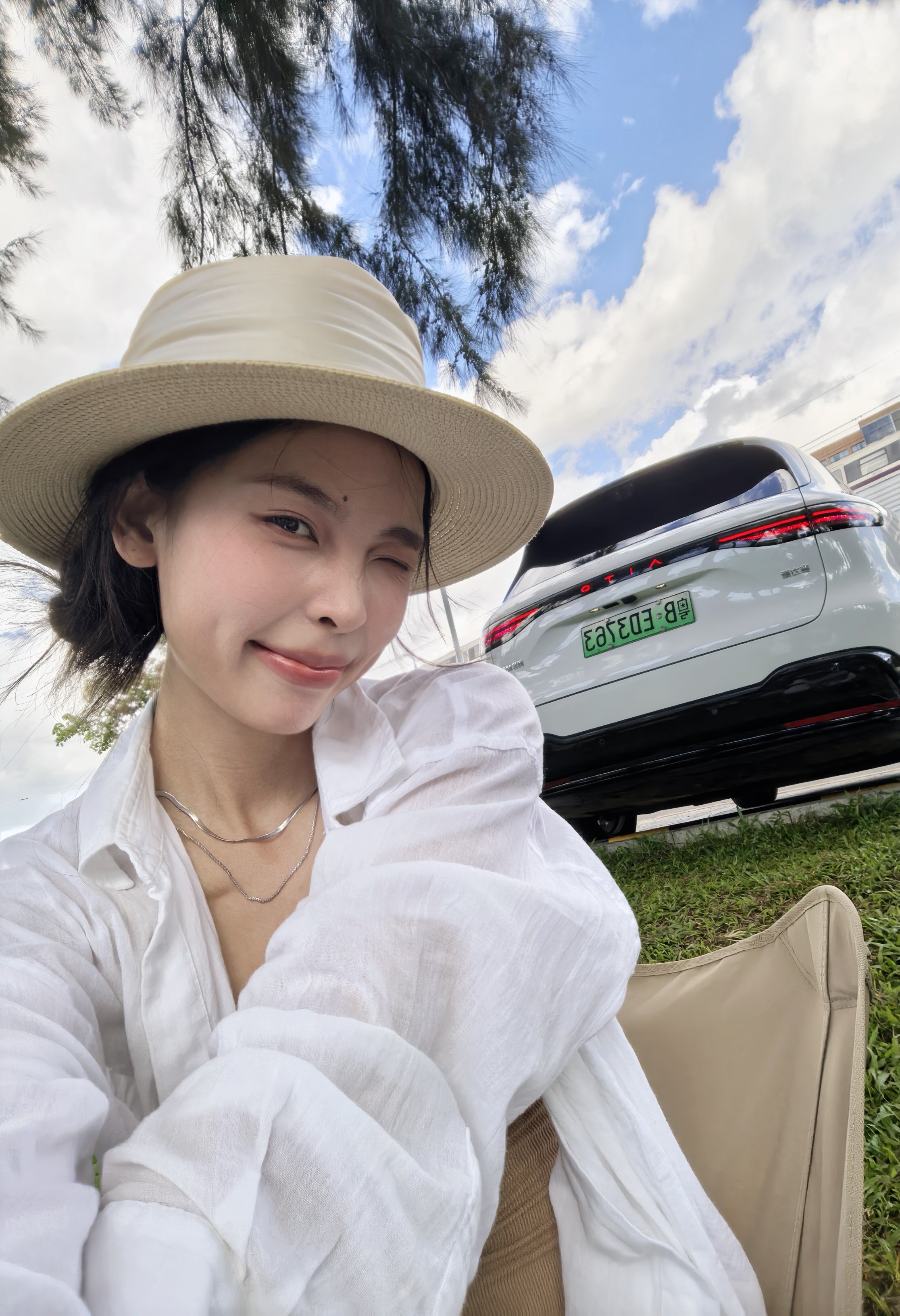 带薪开着的问界M6和一起出来露营 图赏、vlog晚点和大家见，等我们哟...