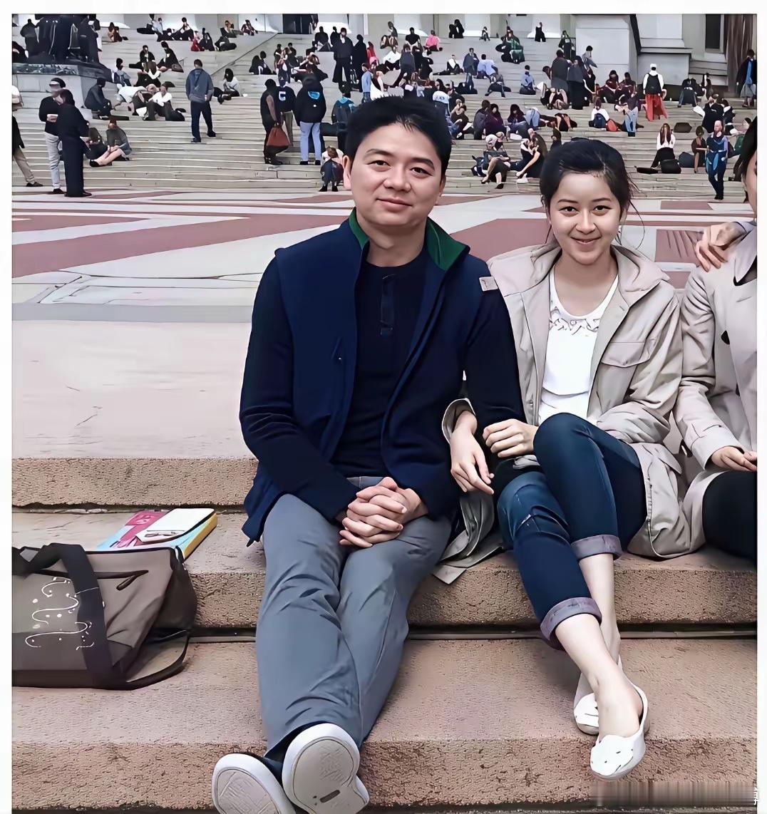 感觉当年她是真看重刘强东啊。​​​