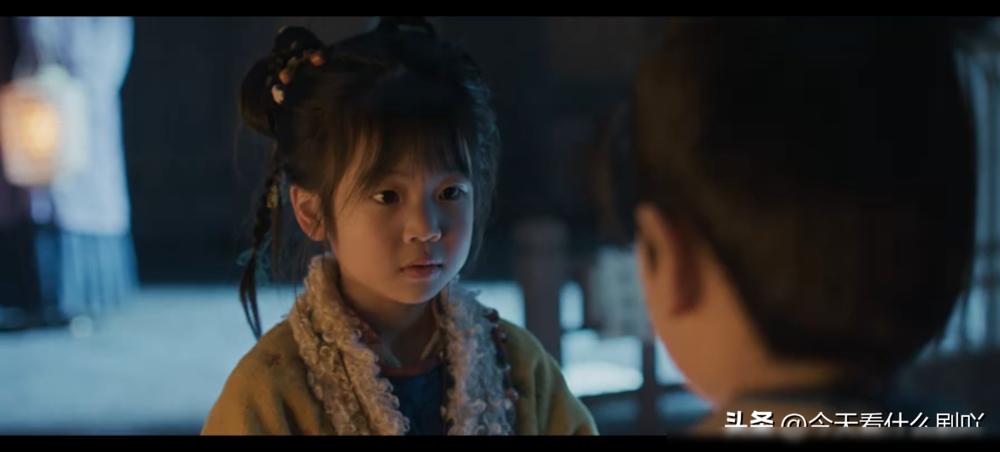 俞宝儿的童年，是真的暗无天日。亲爹齐旻偏执到骨子里，用英雄救美的幌子，把他娘
