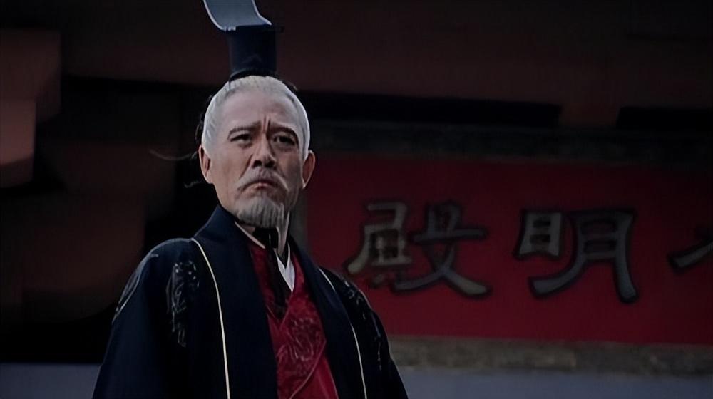 一提到巫蛊之祸，很多人觉得，汉武帝老糊涂了。他轻信江充等人，却不相信皇后和太子，