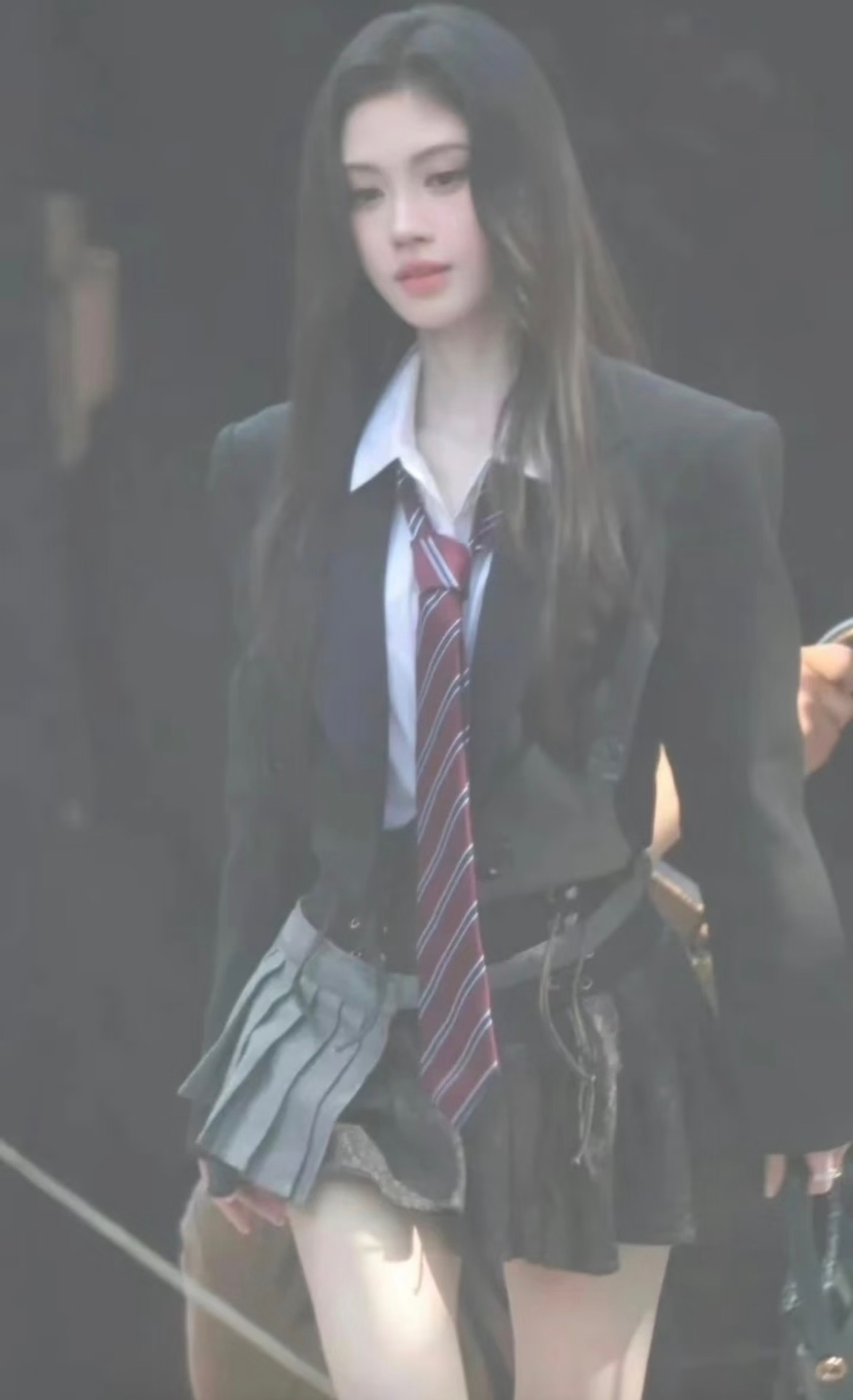 鞠姐这逆天漫画腿每一步都走到我心里了😖美女你随便吧！！