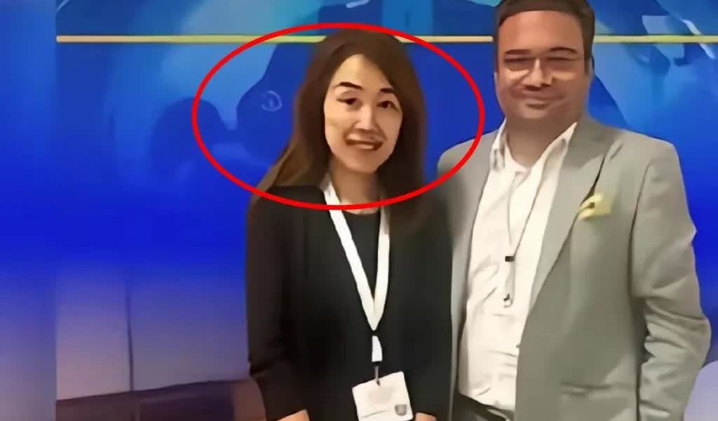 美国富国银行高管茅晨月涉及一桩刑事案被禁止离华…茅晨月出生于中国上海，毕