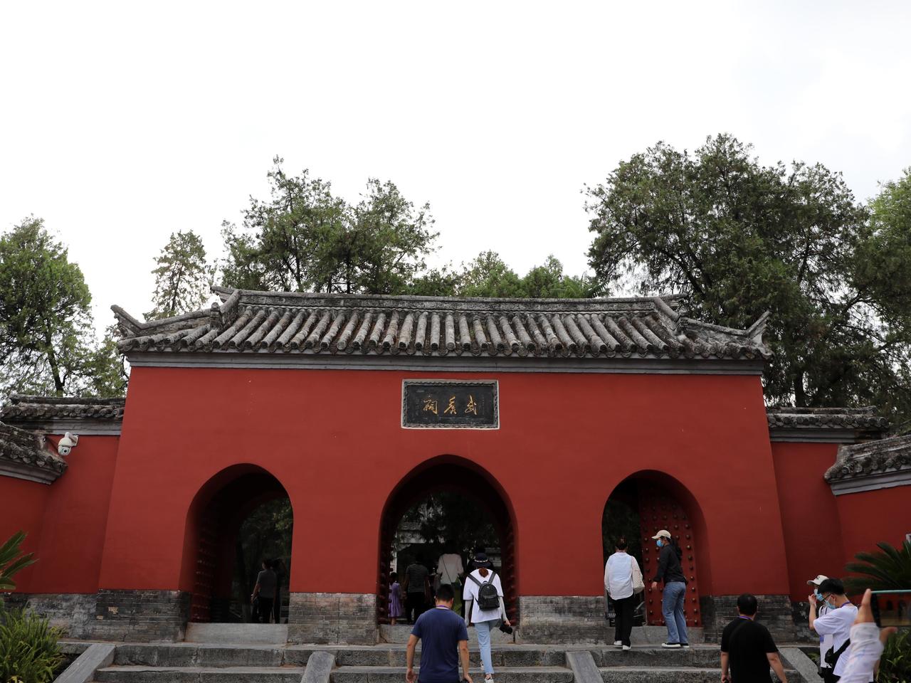🔰南阳卧龙岗扩建升级之后，为何会出现客流回落？✨卧龙岗文化园依托南阳武侯祠