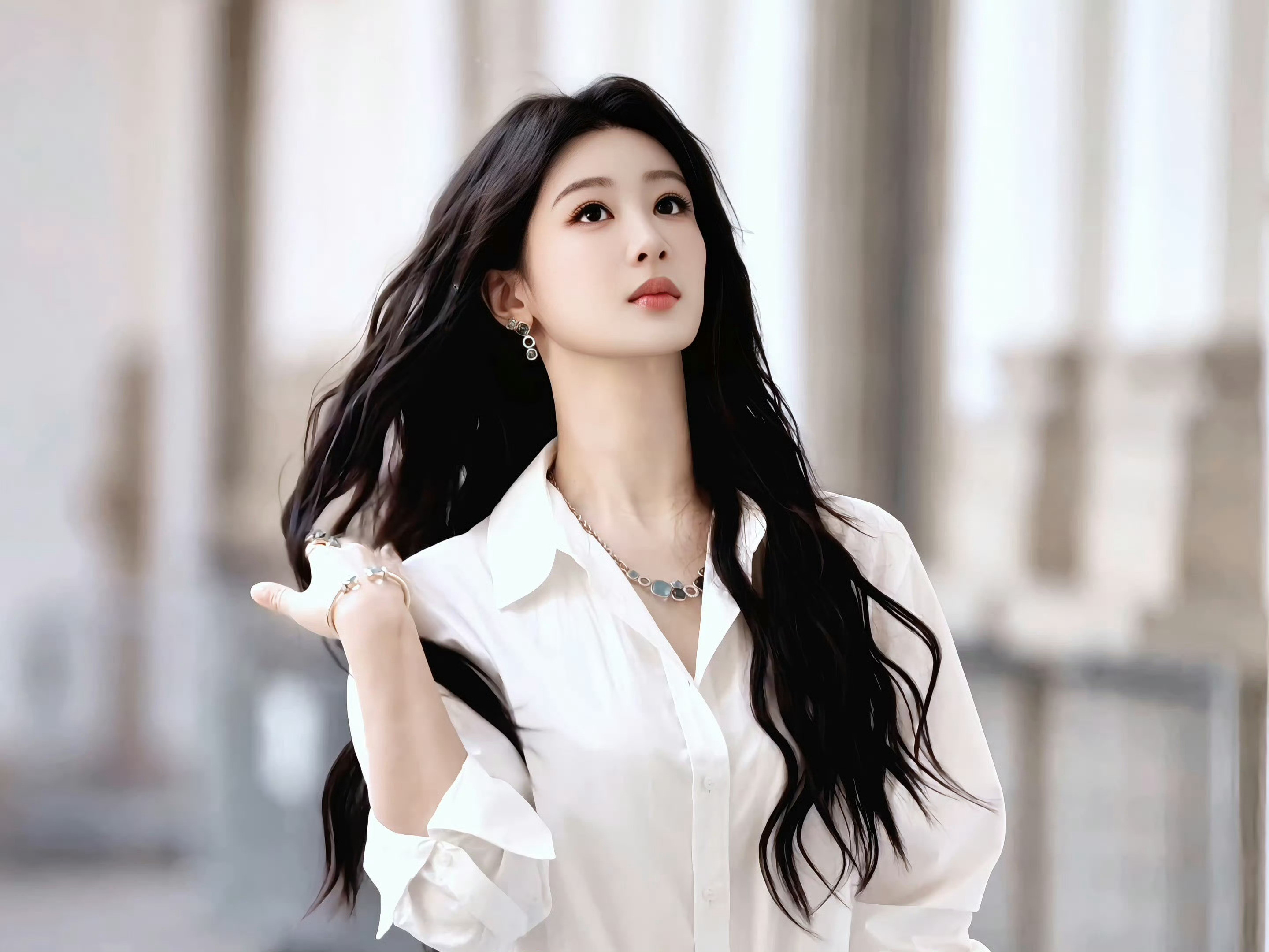 杨紫yz杨紫董竹君yz杨紫玉兰花开君再来终于遇见了你，从此不必在意阴晴风
