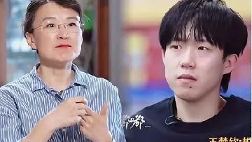 为什么王楚钦多哈赢了三大赛首冠后的感想是希望能团结一致对外？如果队内本就很团结