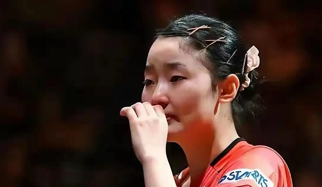 张本美和又哭了！1/8决赛输球后接受采访时显得很无奈问：能谈一下今天失利的原