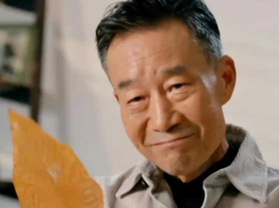 抗癌26年, 李雪健的双耳, 已经完全听不见了……