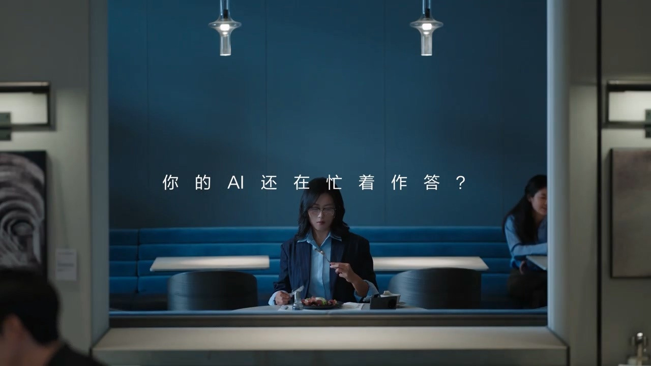 华为MateX7首发搭载鸿蒙6带来的三大黑科技体验，正在用实际表现告诉你华为M