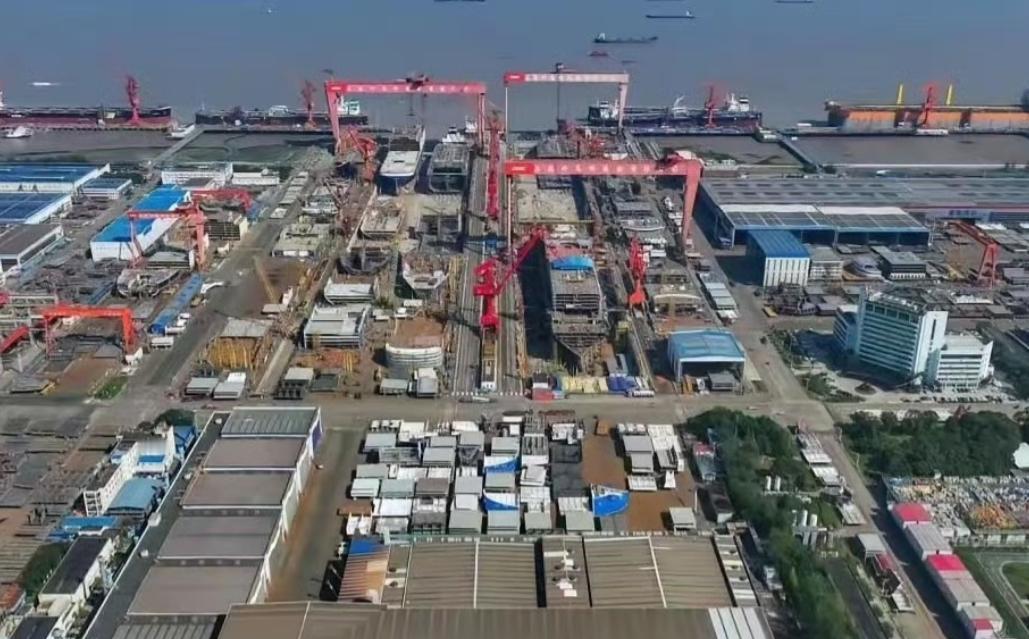 10月22日，美国国务卿鲁比奥对记者谈及中美互收“靠港费”时表示，这或
