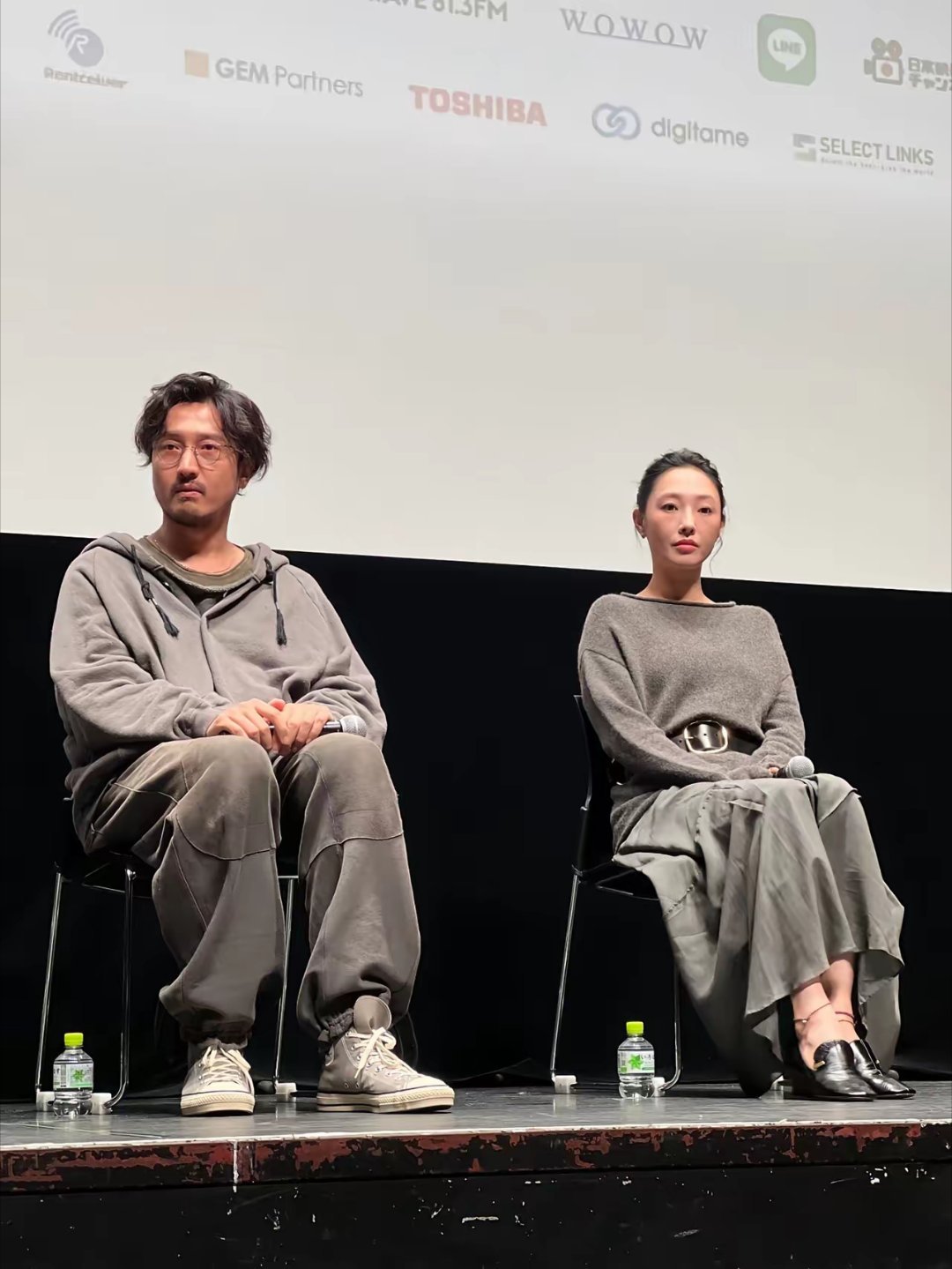 我有强烈的预感王传君估计以后不会跟白百合合作了不是因为她演技不好，而是因为这格局