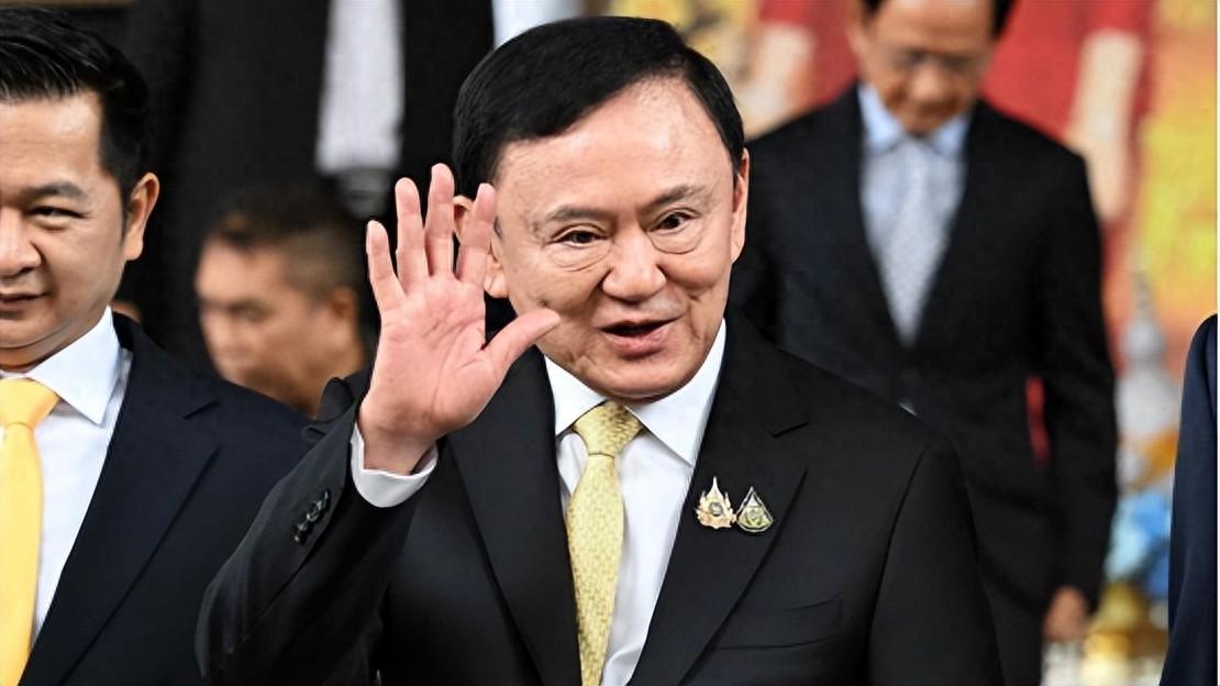 关键时刻，他信又跑了？只是这次离开泰国之后，他已经做好了两手打算~今天下午，