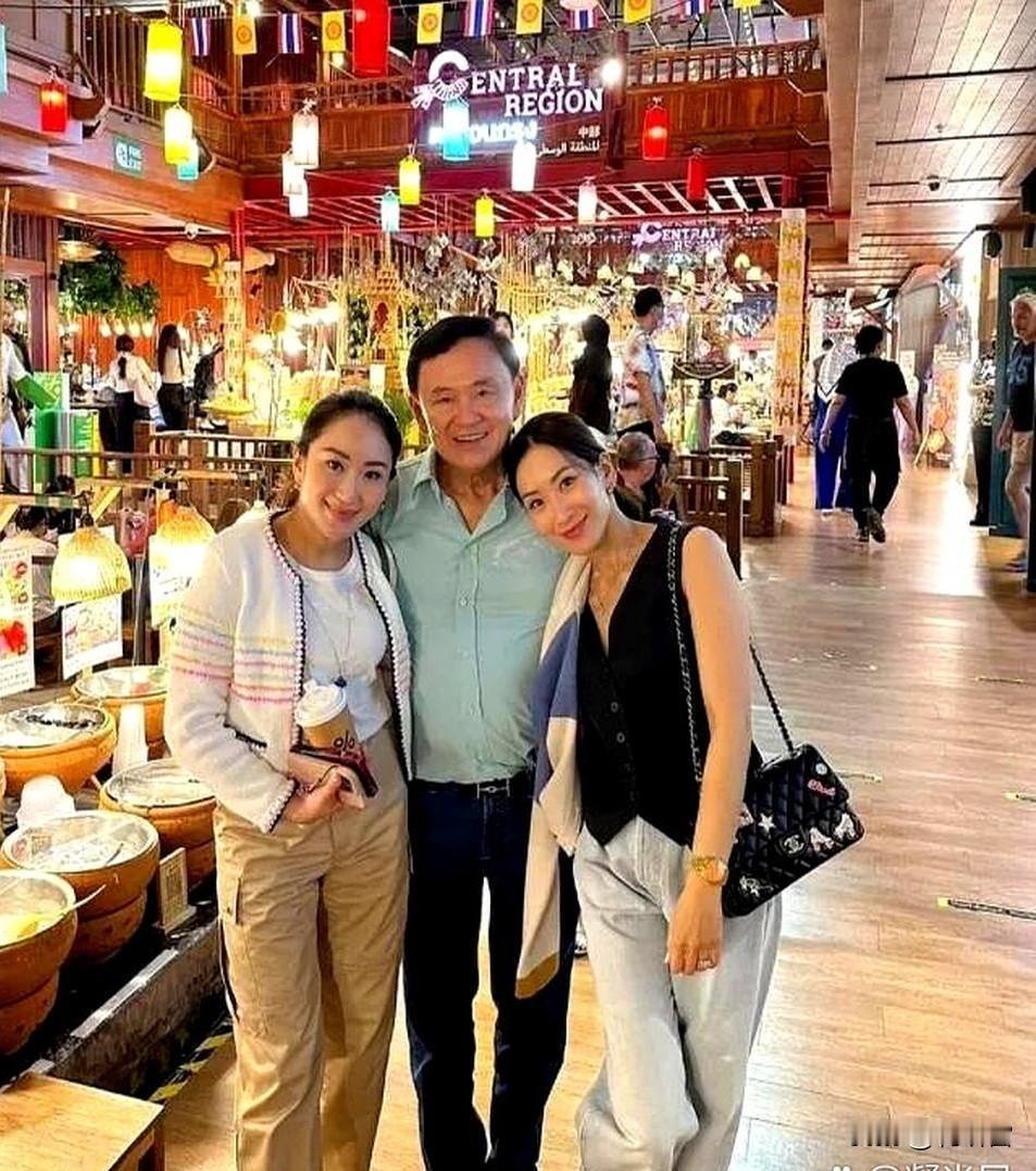 他信家族倒不了，他信还留一手，那就是他大女儿萍通塔。接下来他信会挑选他的心腹竞选