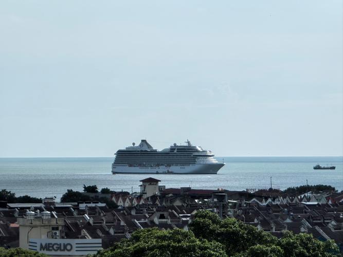 中国海南封关，才是新加坡站队美日一方的真正原因！ 12月18日，海南岛将全境