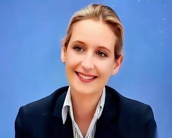 整个欧洲的政客都在排队反华的时候，一个被骂了十年"极右翼疯子"的德国女人，曾表示