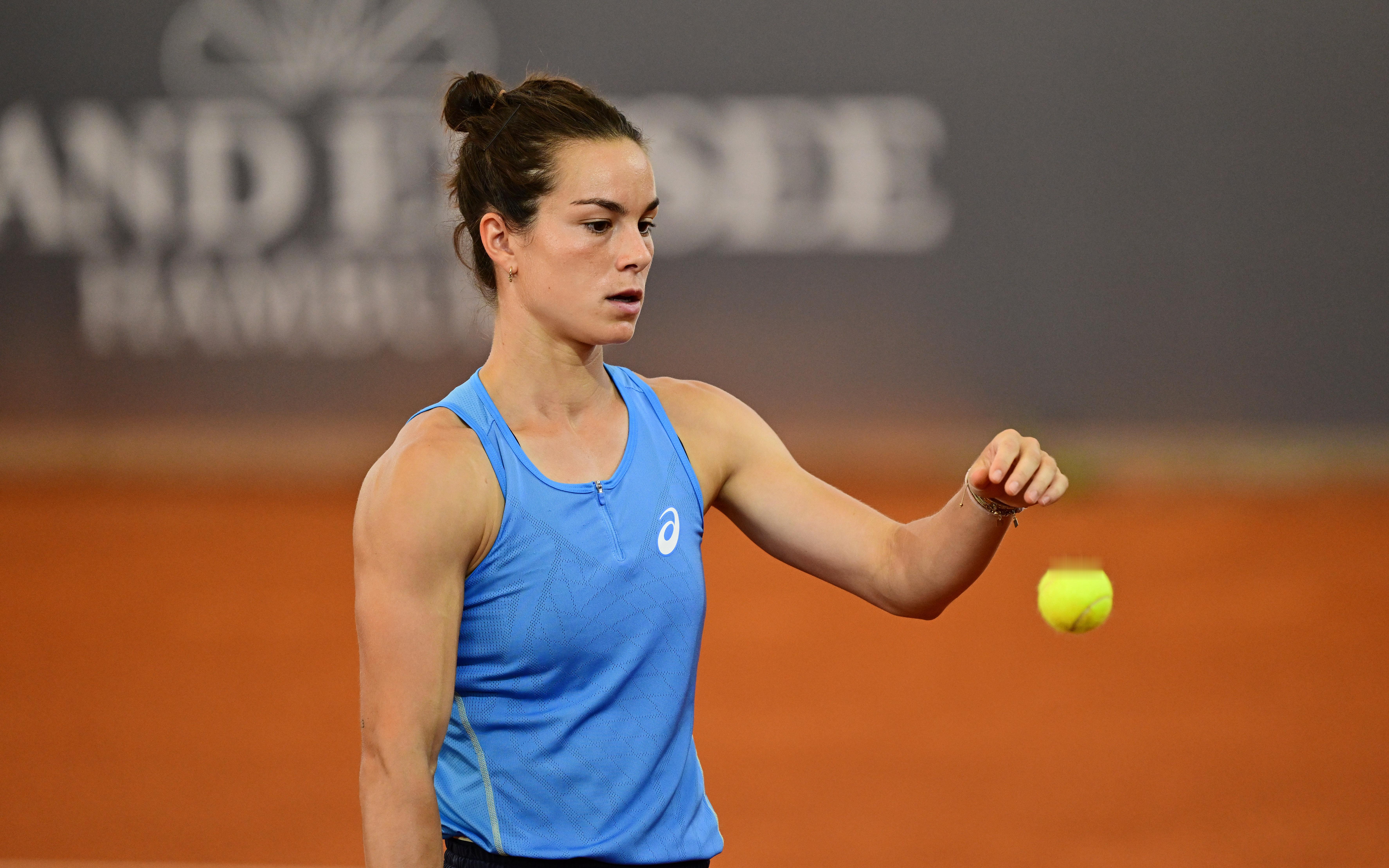 布瓦松晋级汉堡站半决赛✅WTA250汉堡站1/4决赛，5号种子布瓦松以6-36