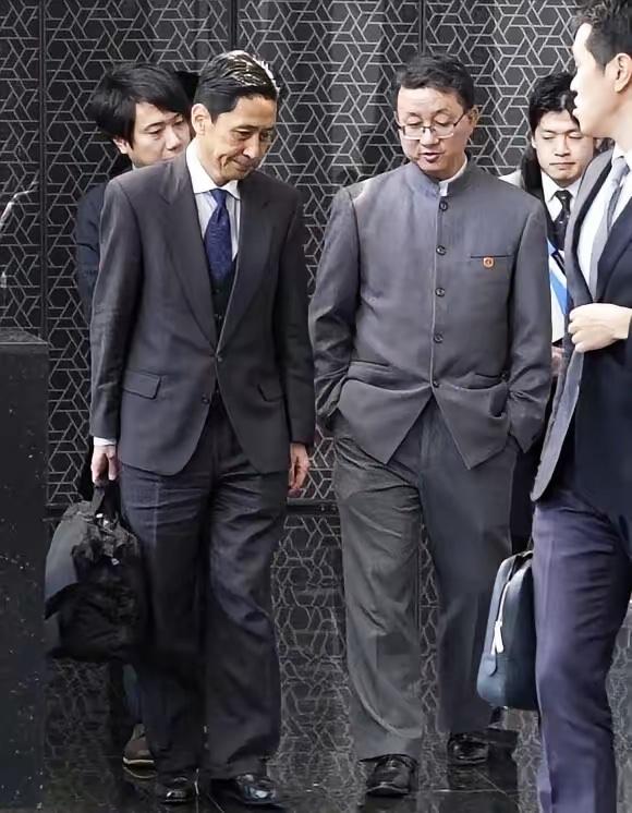 中日关系还没缓过来，中国亚洲司司长就换人了！别人换岗悄悄的，刘司长去年十一月