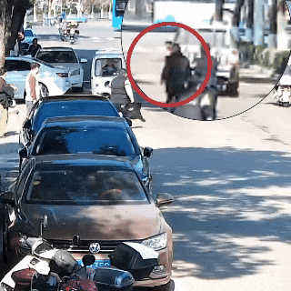 “是派出所吗？你们快来我店里，我可能遇到骗子了……”日前，镇海贵驷派出所接到群众