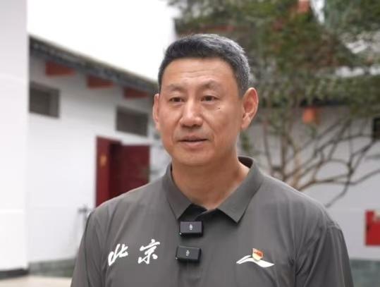 李楠谈全新首钢：敢打敢拼，拼到最后铸就队伍风貌四大洲男篮国际挑战赛石棉站，