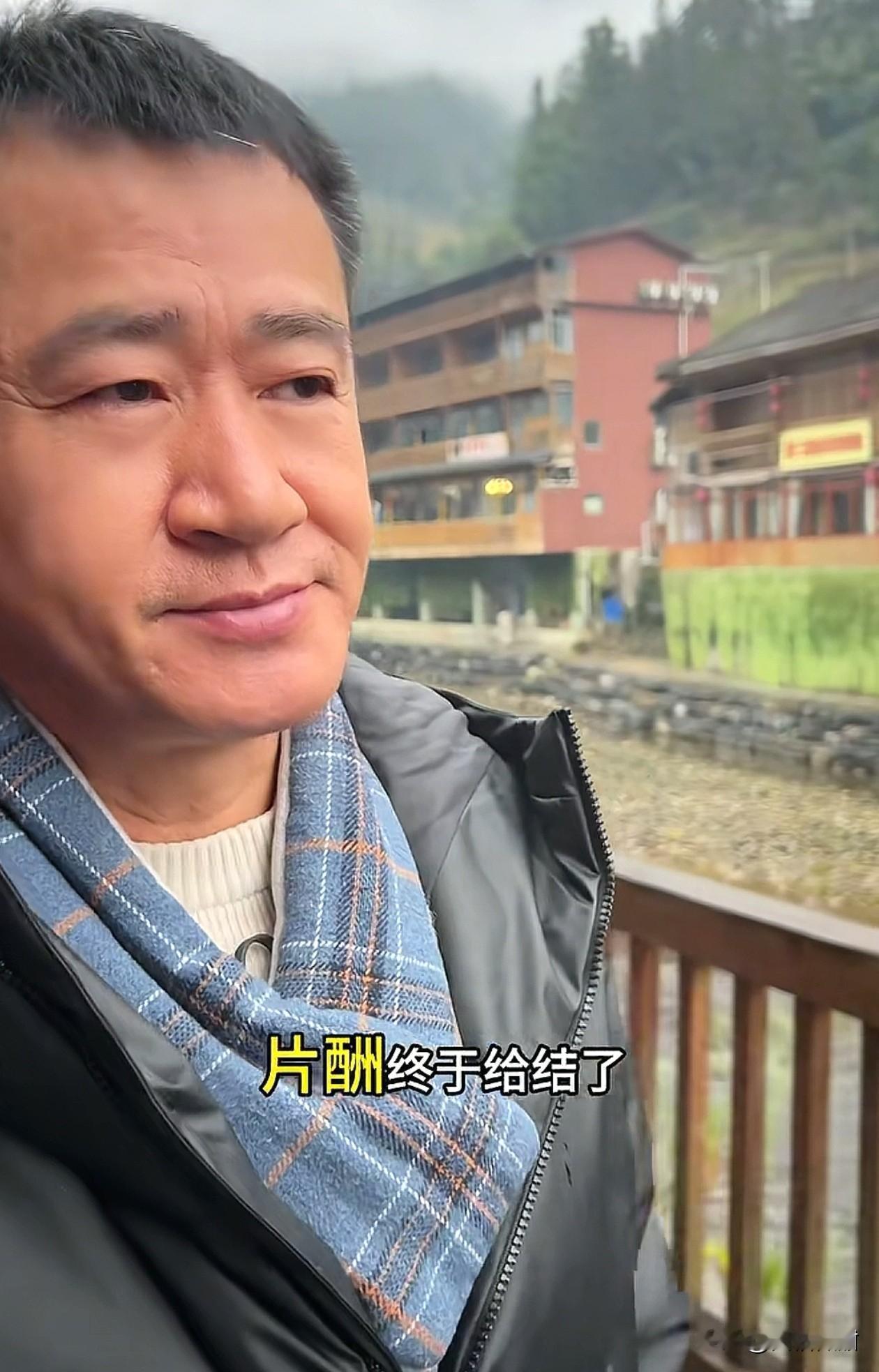 演员李嘉明喊话某短剧剧组导演，拖欠片酬不给，“一周之内不给，就公开剧组公司名字”