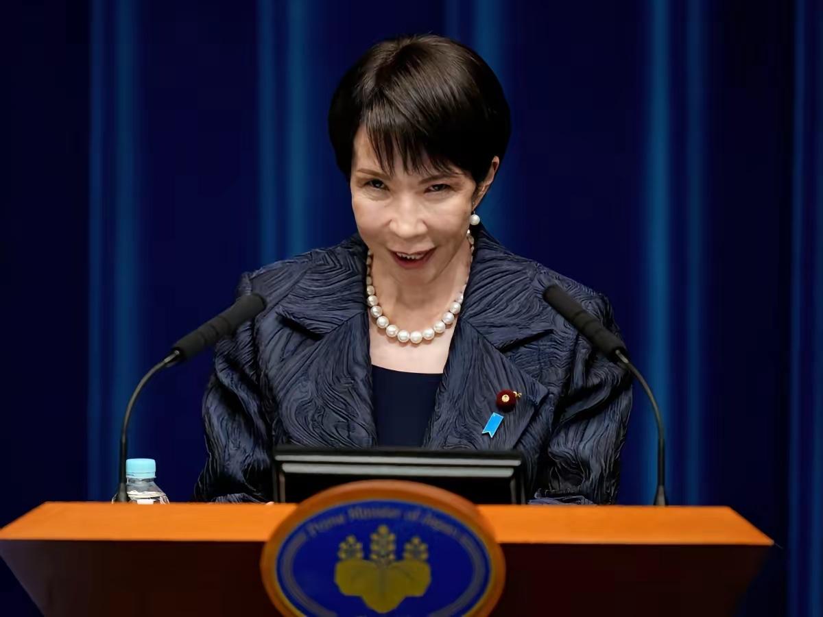日本提前接到北京通知，但阻拦无效，中国洲际导弹精准命中这事说出来真解气。