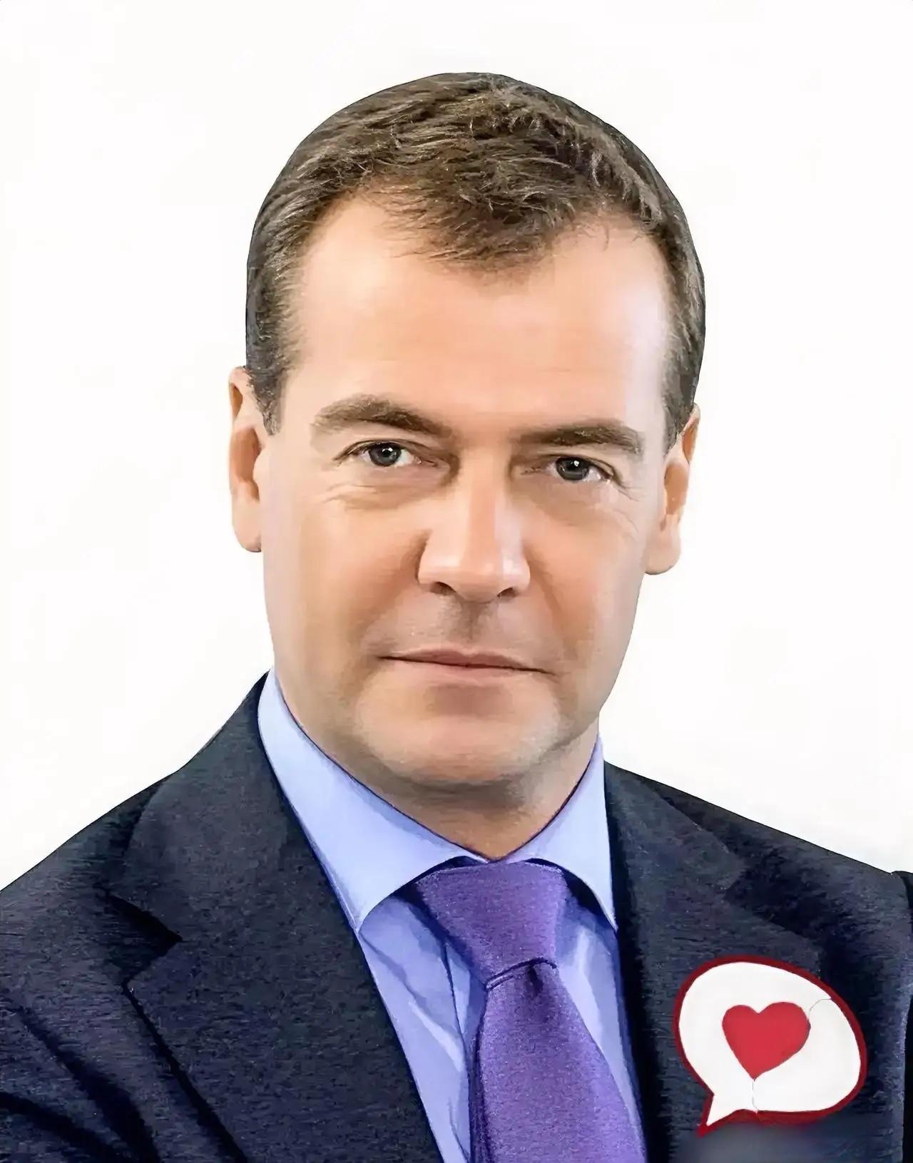 俄罗斯传来消息4月15日，俄罗斯联邦安全会议副主席梅德韦杰夫直接撂下狠话：乌克