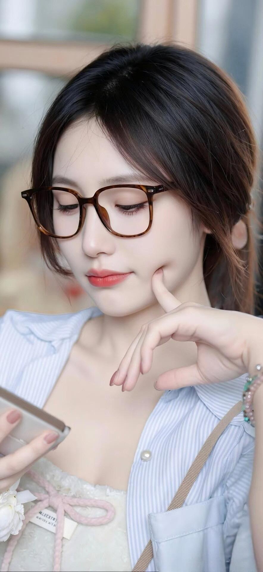 有哪些美女让人过目难忘？