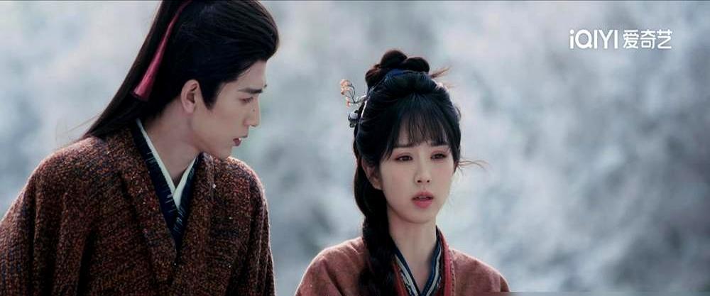 一个屠户的死，成了《逐玉》最狠的改编点。樊二不是“倒霉被灭口”，而是隐姓埋