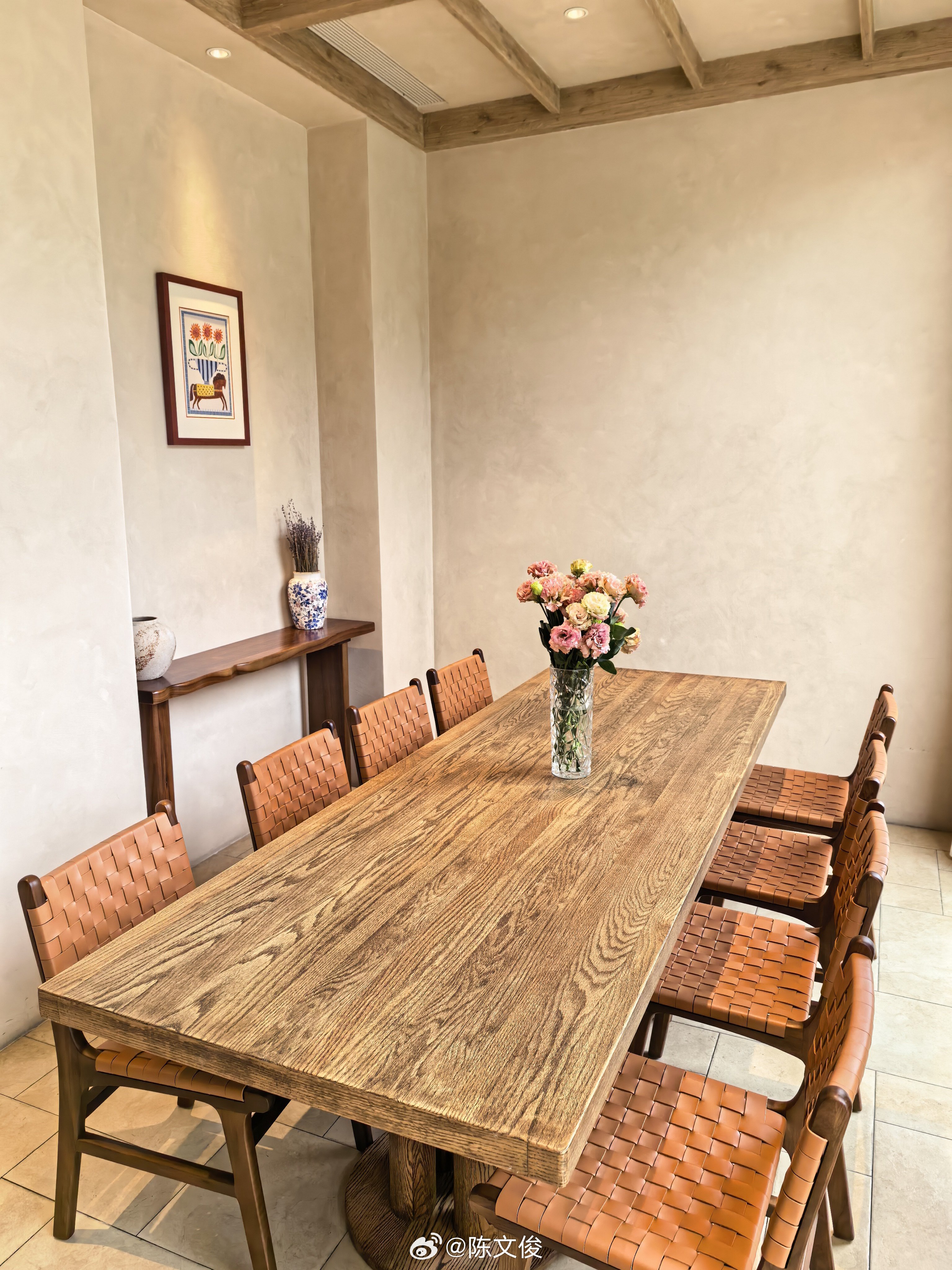 这餐厅氛围确实赞，超爱这种意式风情呢。广州