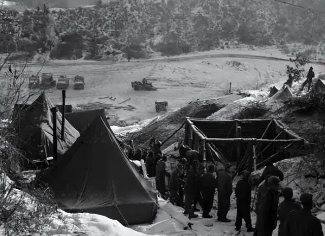 1951年，志愿军117师政治部主任吴书牺牲，怀6个月身孕的妻子强忍悲痛，竟提出