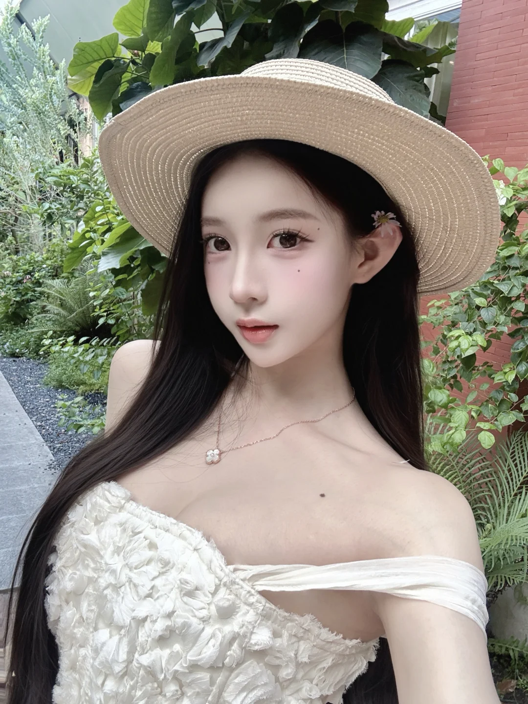 路过了学校 花店 荒野到海边💐