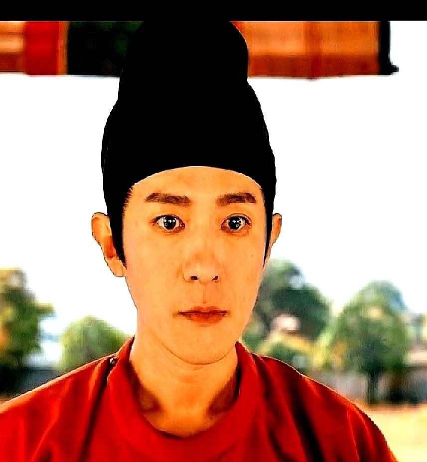 不得不说，有些人看剧，是真的拿显微镜在看啊。有人扒拉着《唐朝诡事录》，就问跟