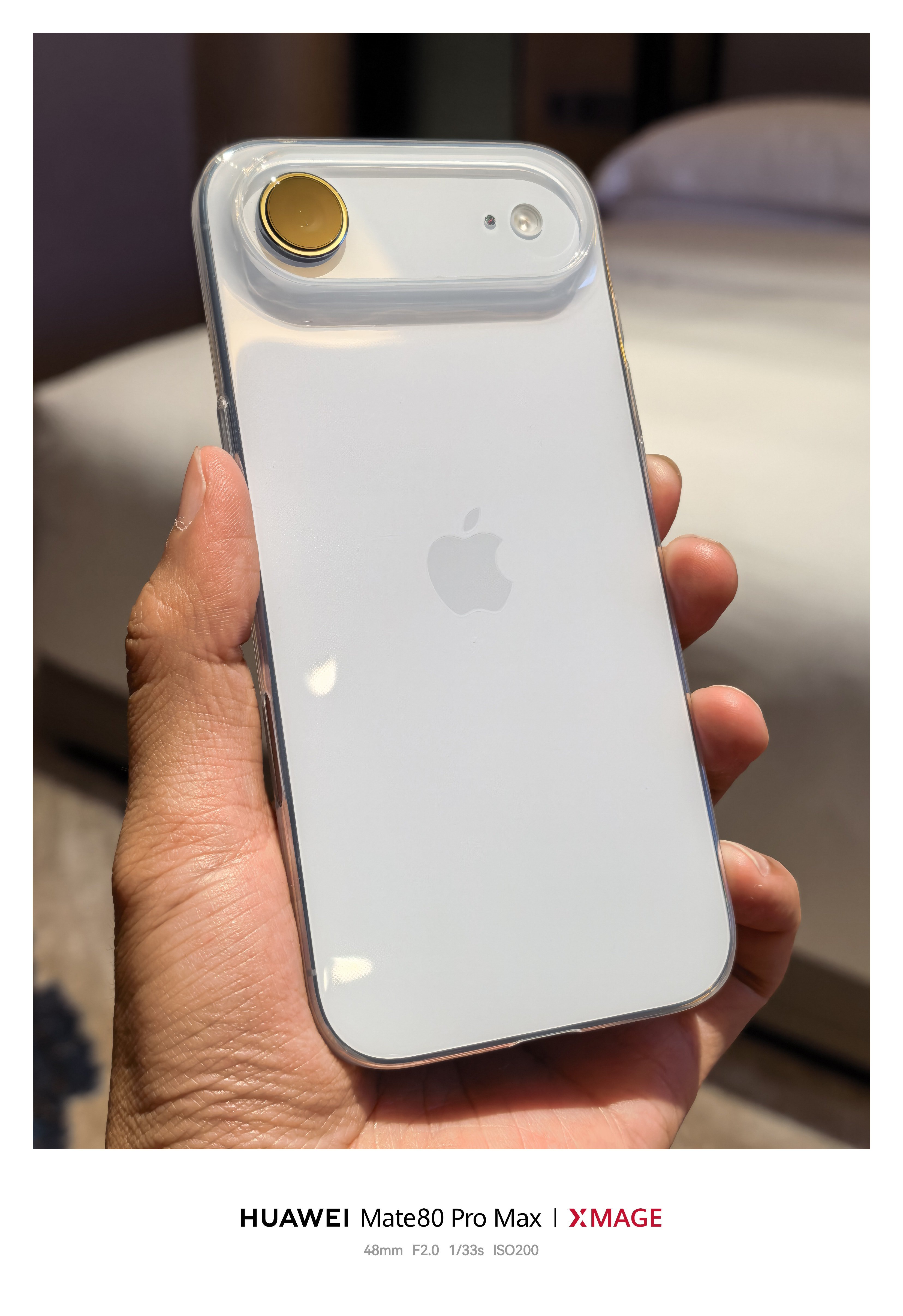 在家给iPhoneAir买了个最基础的手机壳，没想到手感好到让我很是惊喜，又薄