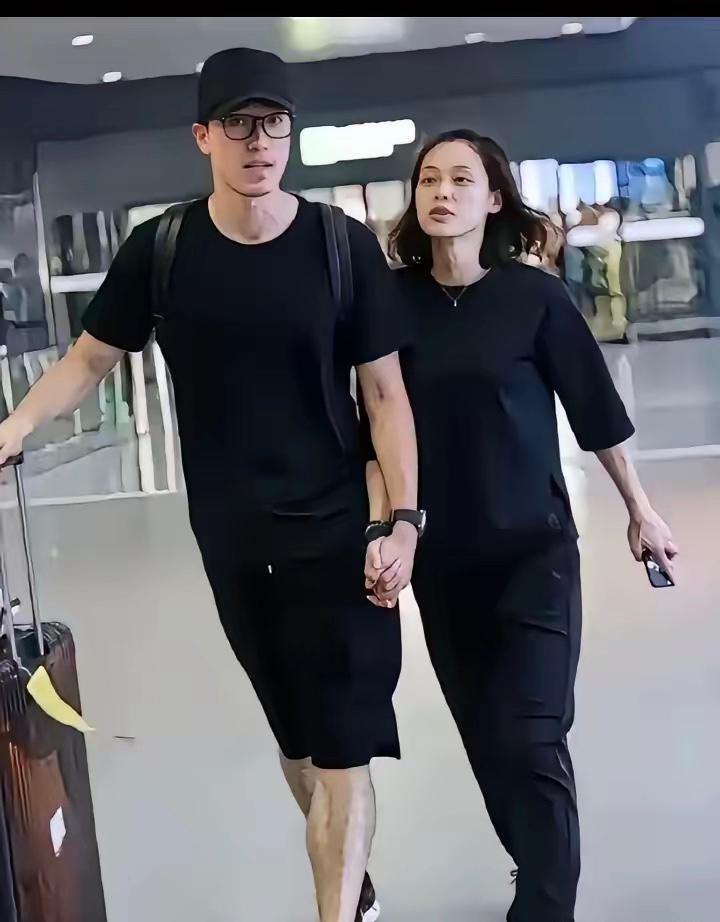 刘翔现在这日子，说真的，多少打工人看了都得沉默。​43岁，跟妻子吴莎两个人，一